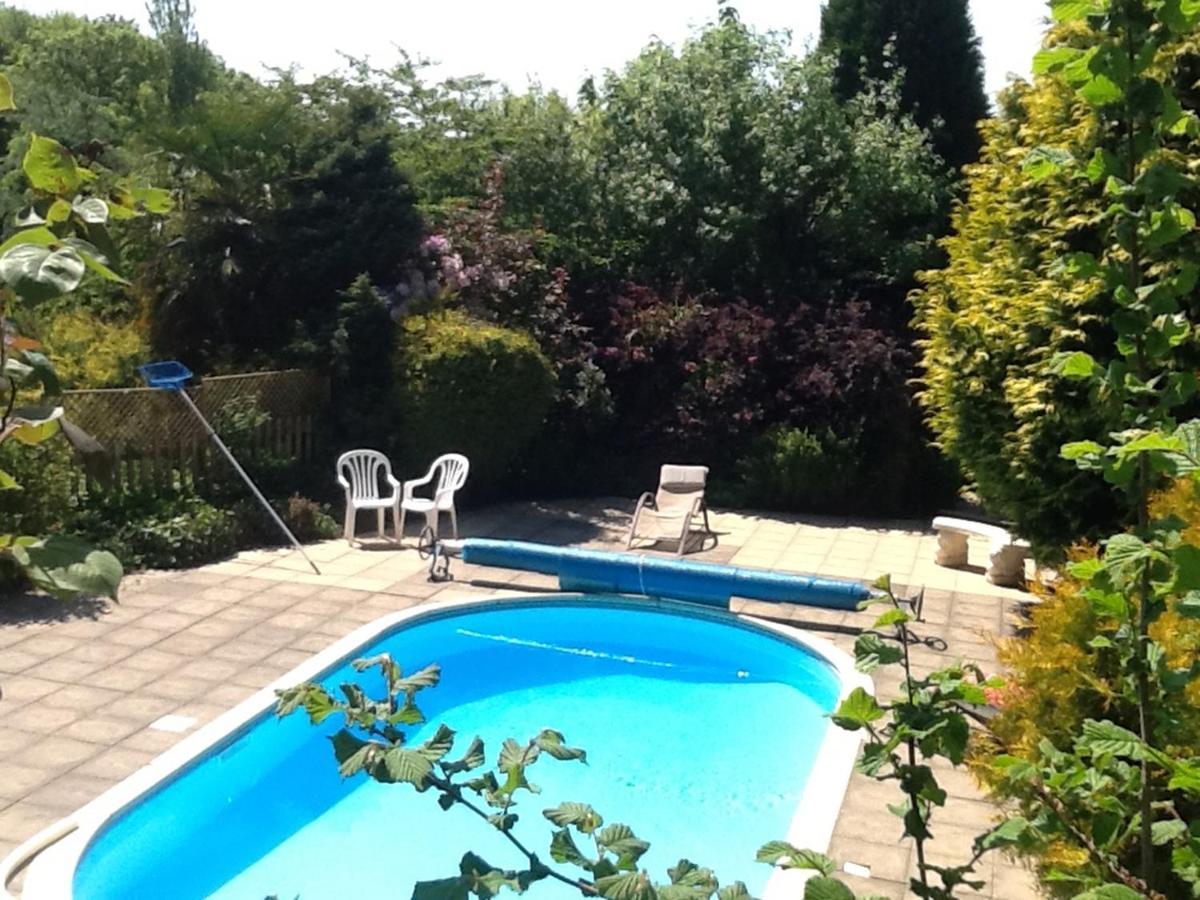 Tudor Lodge With Pool & Bbq Cabin ลิสคาร์ด ภายนอก รูปภาพ